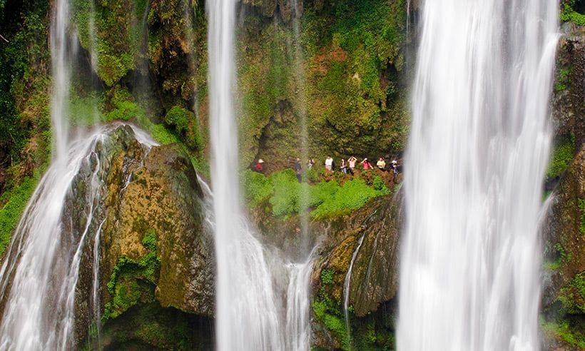 La cascada más alta de Asia, un lugar increíble para estrenar el Año Nuevo chino