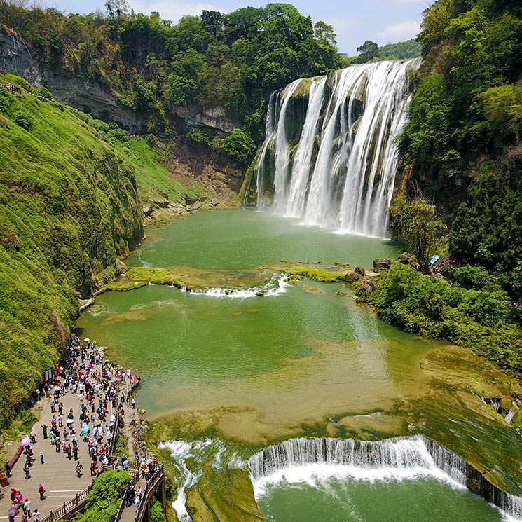 La cascada más alta de Asia, un lugar increíble para estrenar el Año Nuevo chino