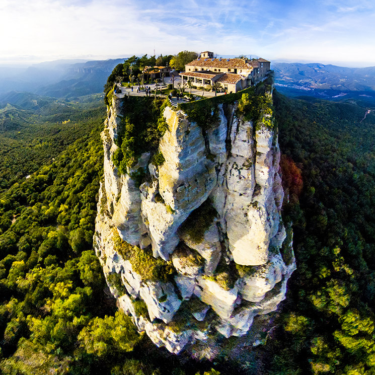 Paisajes espectaculares a vista de dron