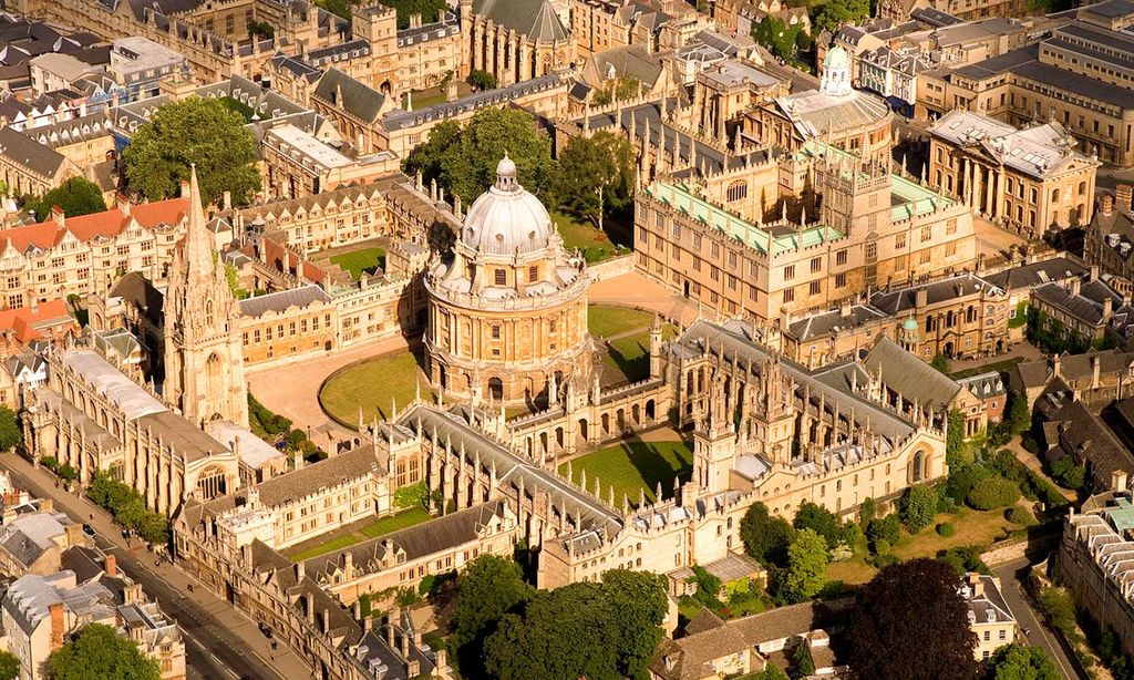 Oxford y Cambridge, universitarias y exquisitas