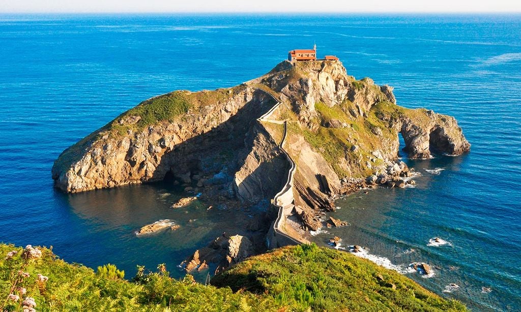 San Juan de Gaztelugatxe, un castillo de roca sobre el mar