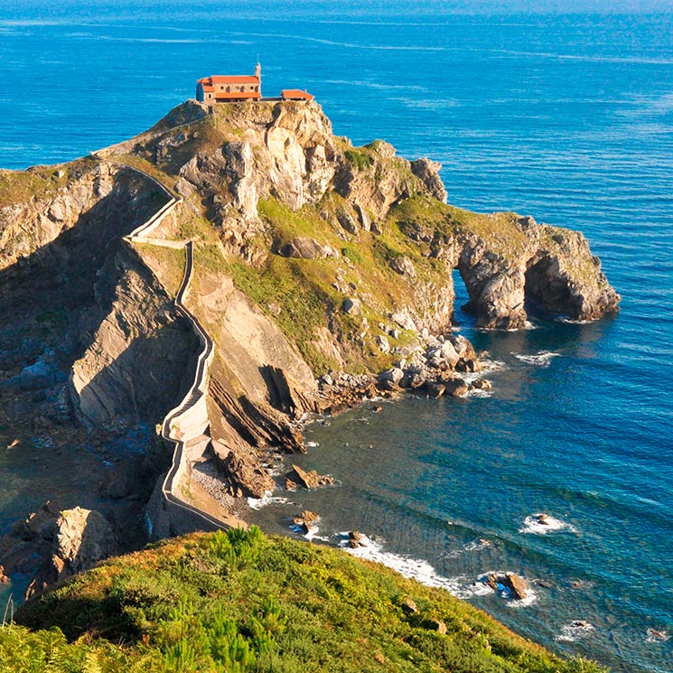 San Juan de Gaztelugatxe, un castillo de roca sobre el mar