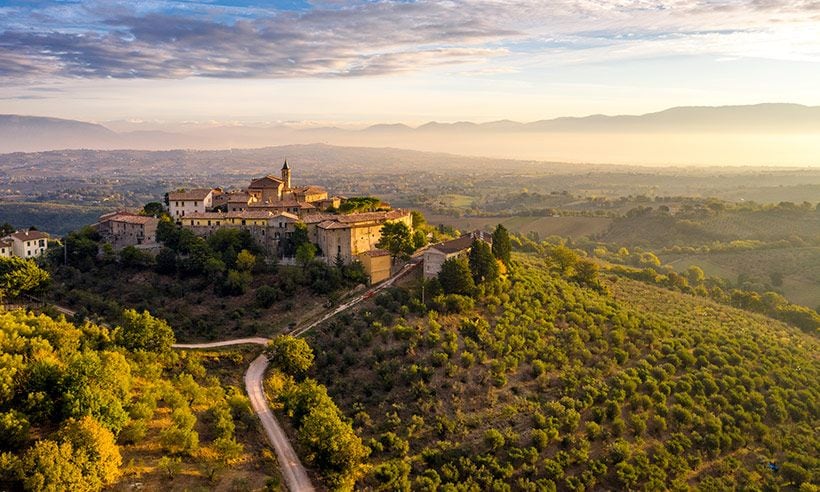 Al volante por la región de la Umbría, la otra Toscana
