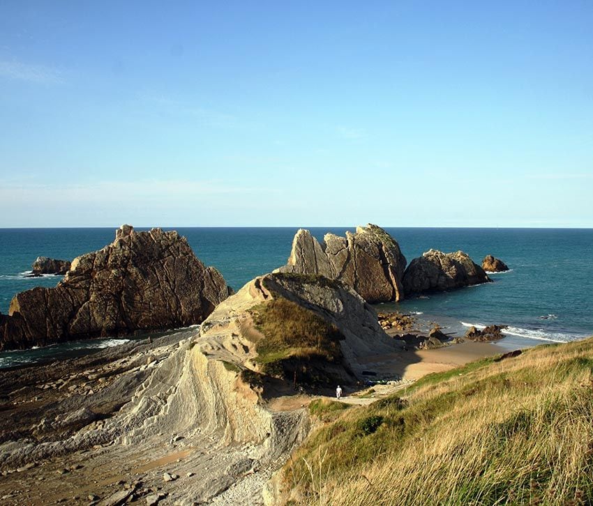 PLAYA-DE-LA-ARNIA-PIELAGOS