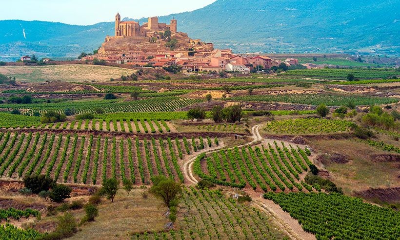 San Vicente de la Sonsierra, un pueblo entre viñedos y dólmenes