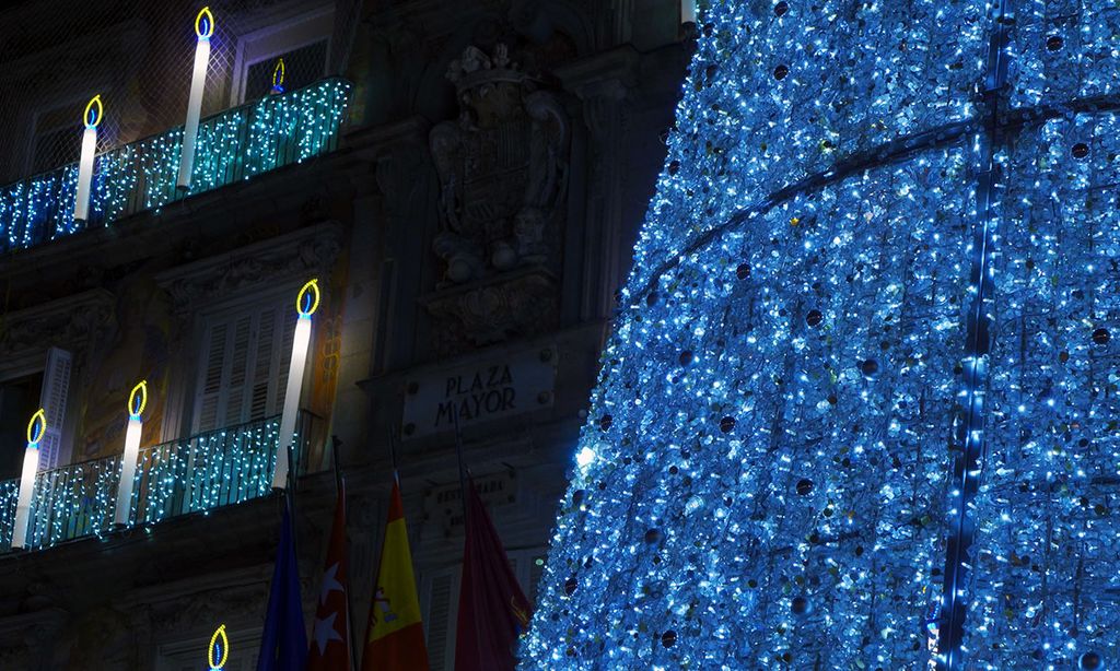 Y se hizo en la luz… en las calles de Madrid por Navidad