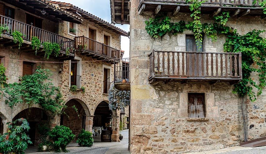 Santa Pau, una villa medieval con mucho encanto entre volcanes