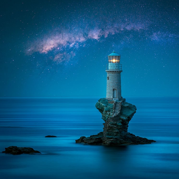 Mirando al mar desde los faros más espectaculares de Europa