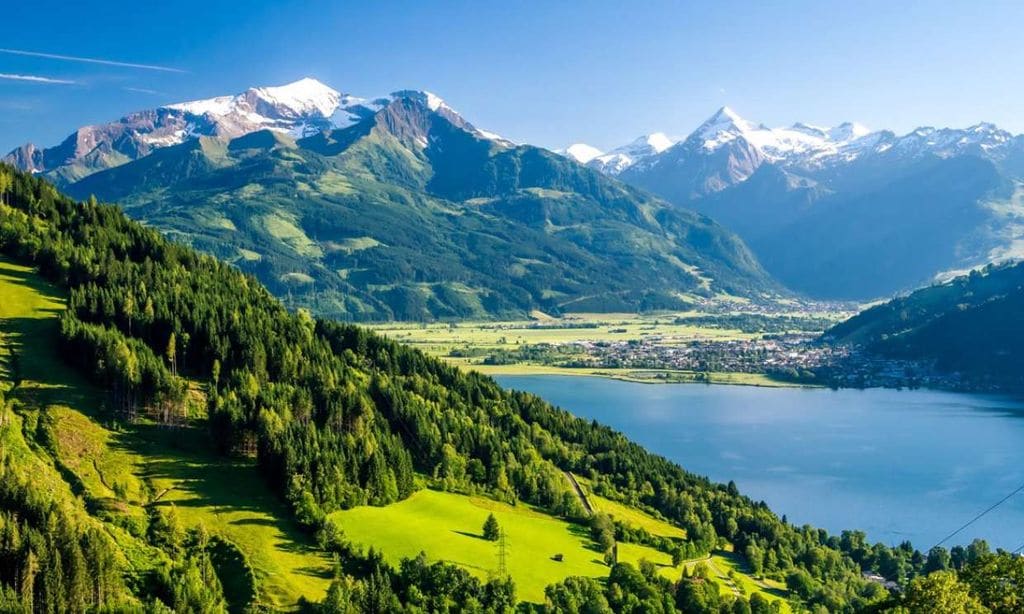 Ruta en coche de Salzburgo a Innsbruck, entre granjas y cascadas