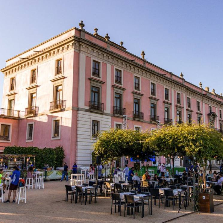 Cenar en el palacio de ‘La cocinera de Castamar’ es posible