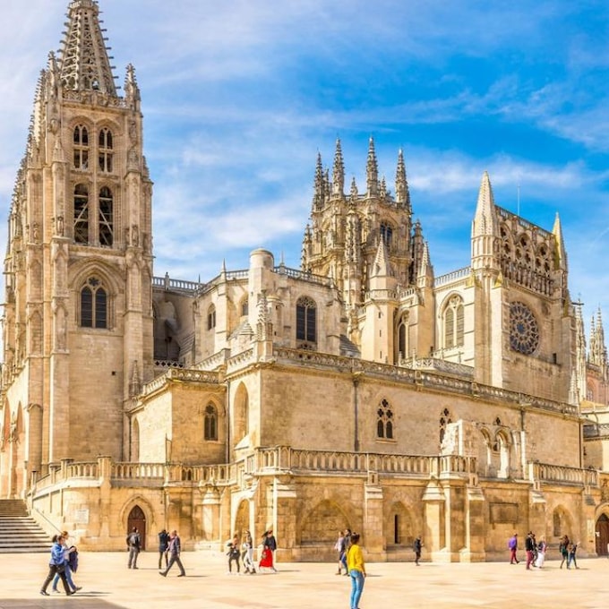 La Catedral de Burgos, una joya gótica construida por amor hace ¡800 años!