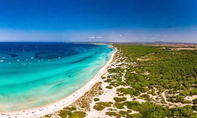 La última playa virgen (y la más salada) de Mallorca se llama Es Trenc