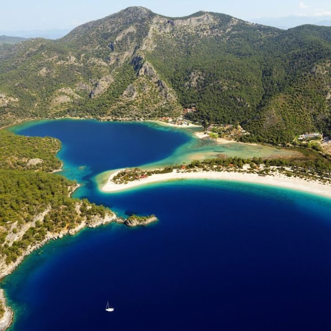 Por la Riviera turca en busca de playas de ensueño, licios y leyendas