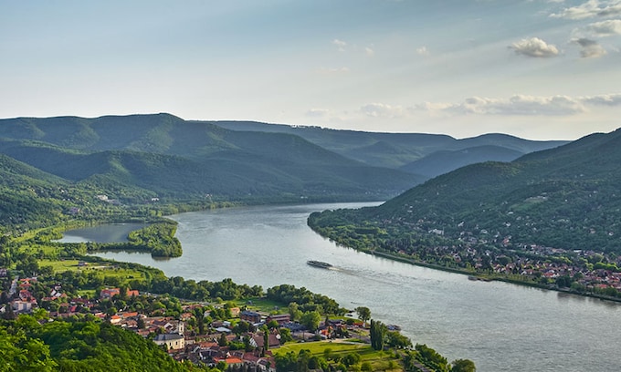 Río Danubio, Bend, Hungría