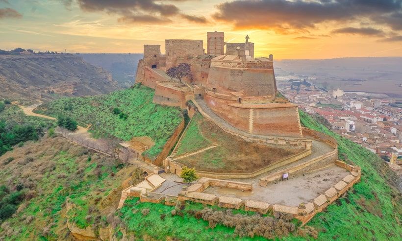 Castillos templarios y pueblos sorprendentes en una ruta por el corazón de Huesca