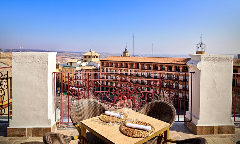 Terraza del hotel Adolfo en Toledo