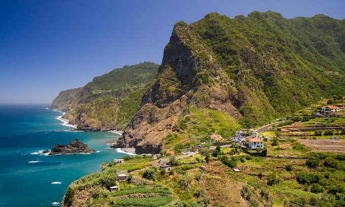 Acantilados de la isla de Madeira