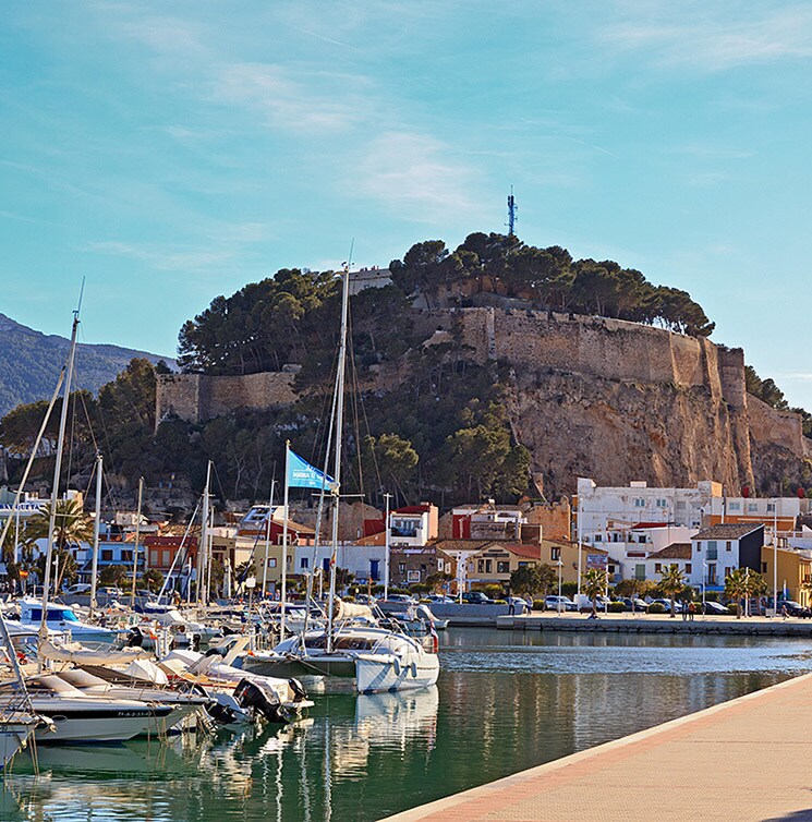 Gambas, acantilados y otros planes marineros en Denia