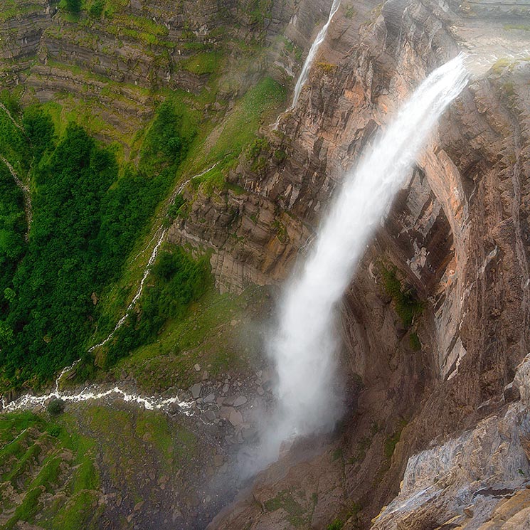 La magia de la montaña en 8 excursiones para hacer con niños este verano