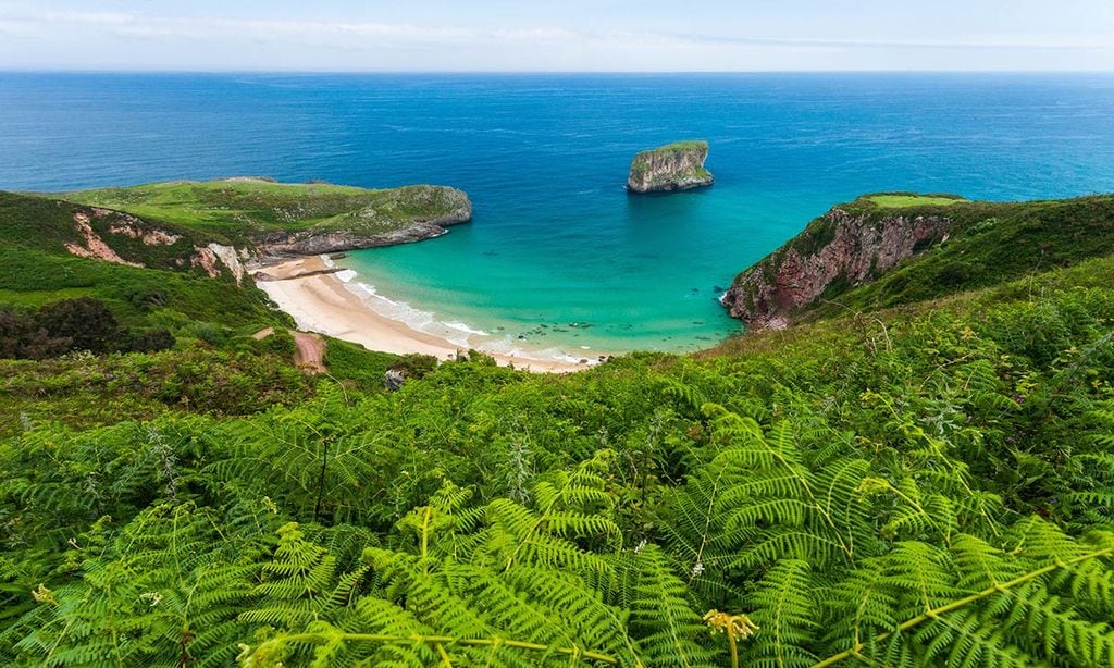 Ballota, la playa asturiana que potencia los sentidos