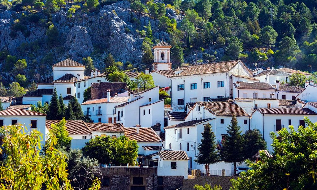 Panorámica del pueblo blanco de Grazalema