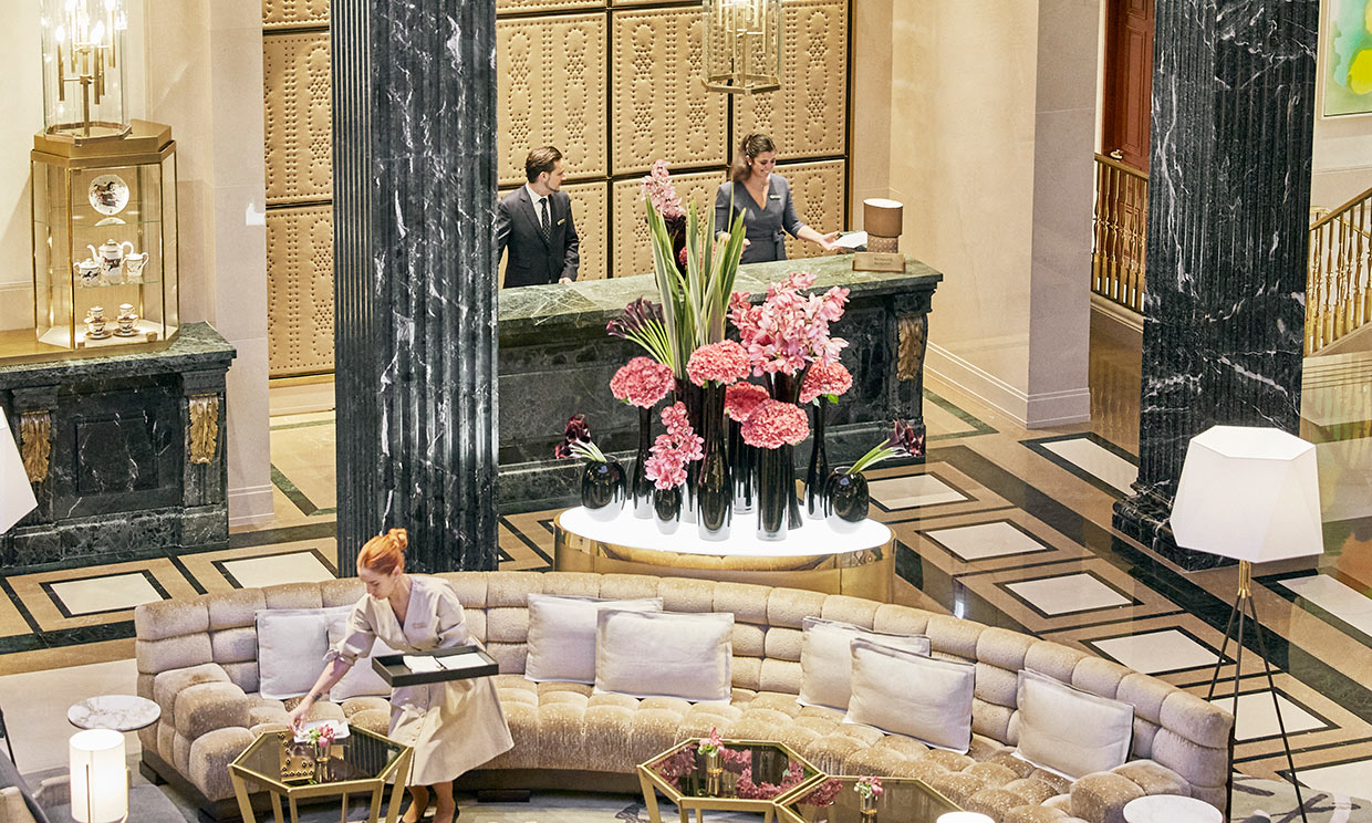 Recepción del hotel Four Seasons Madrid