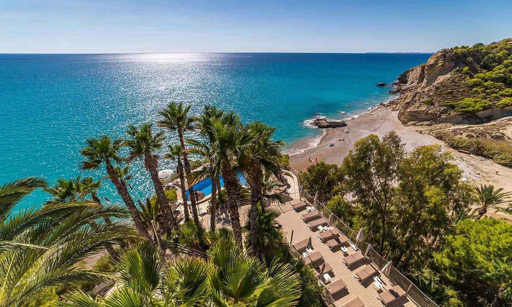Descubre el hotel favorito de las 'celebrities' en Alicante