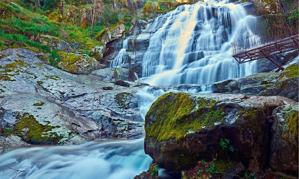 El mejor baño del verano está en las piscinas naturales del valle del Jerte