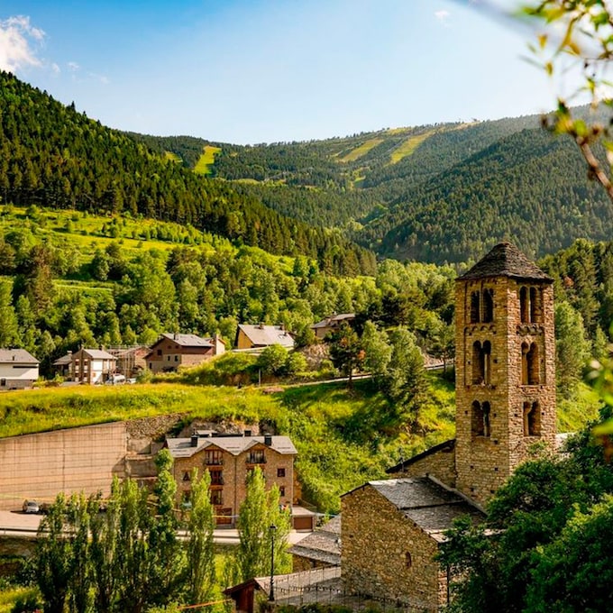 Los pueblos más bonitos de Andorra y otros planes veraniegos de altura en el Pirineo