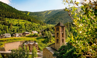 Los pueblos más bonitos de Andorra y otros planes veraniegos de altura en el Pirineo