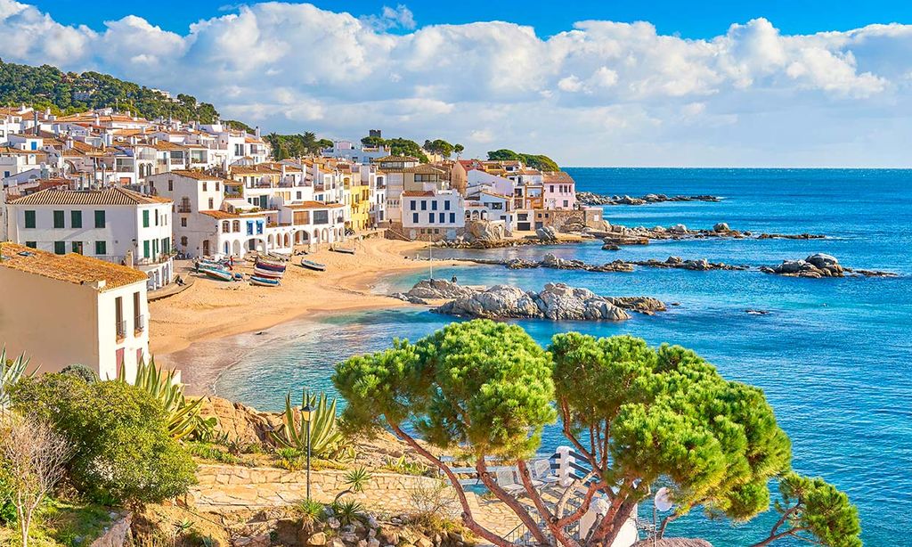 Calella de Palafrugell, el pueblo marinero más deseado del Mediterráneo