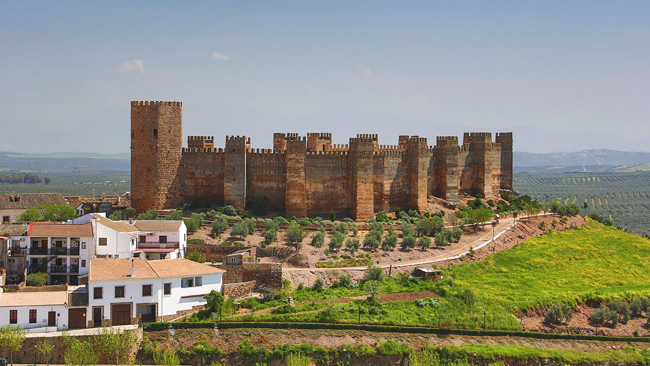 Así es el castillo más antiguo de España (y está en Andalucía)