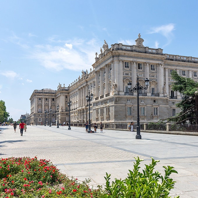Una ruta por Madrid enlazando los lugares vinculados a la Casa Real