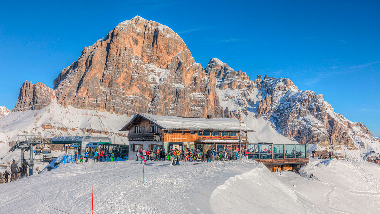 Cortina d’Ampezzo, el destino de nieve más exclusivo de los Alpes italianos