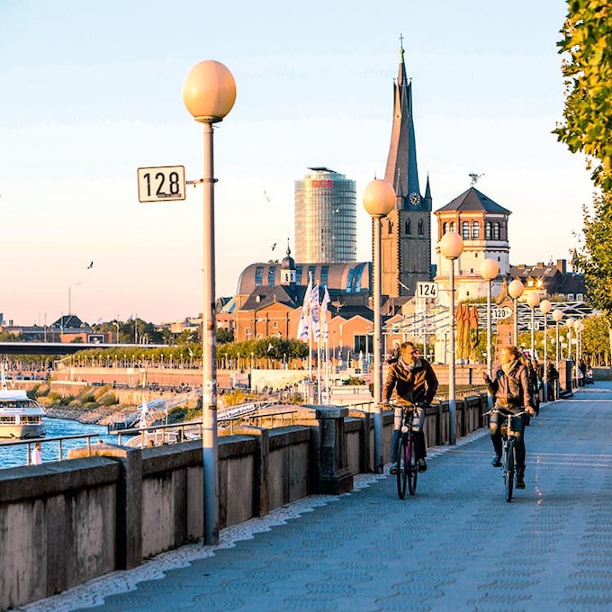 Düsseldorf en primavera: paseos en bici a orillas del Rin