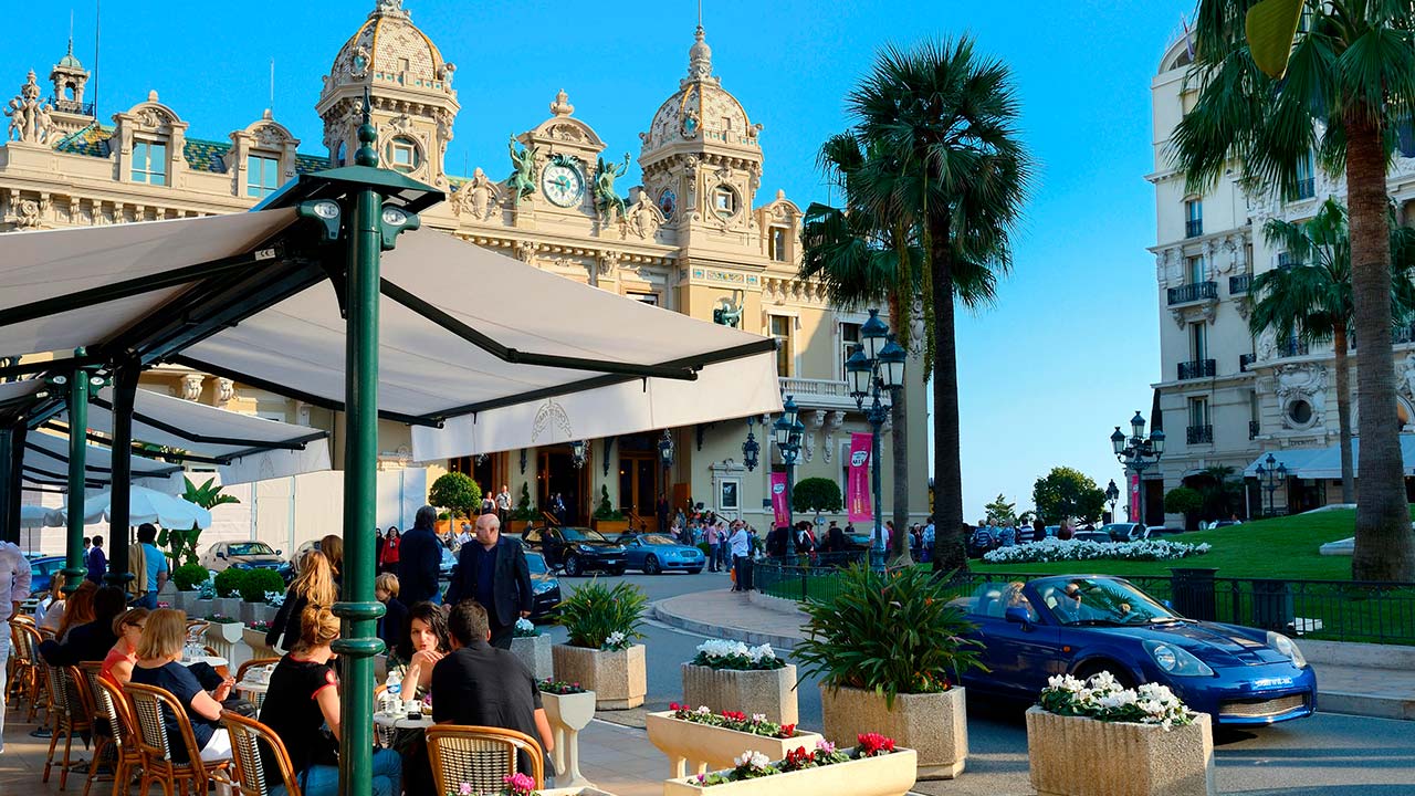 Mónaco, un pequeño estado de la Riviera francesa que destila glamur