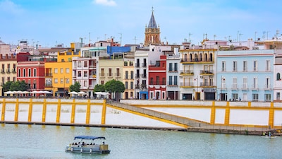 Triana, el barrio más auténtico de Sevilla al otro lado del Guadalquivir