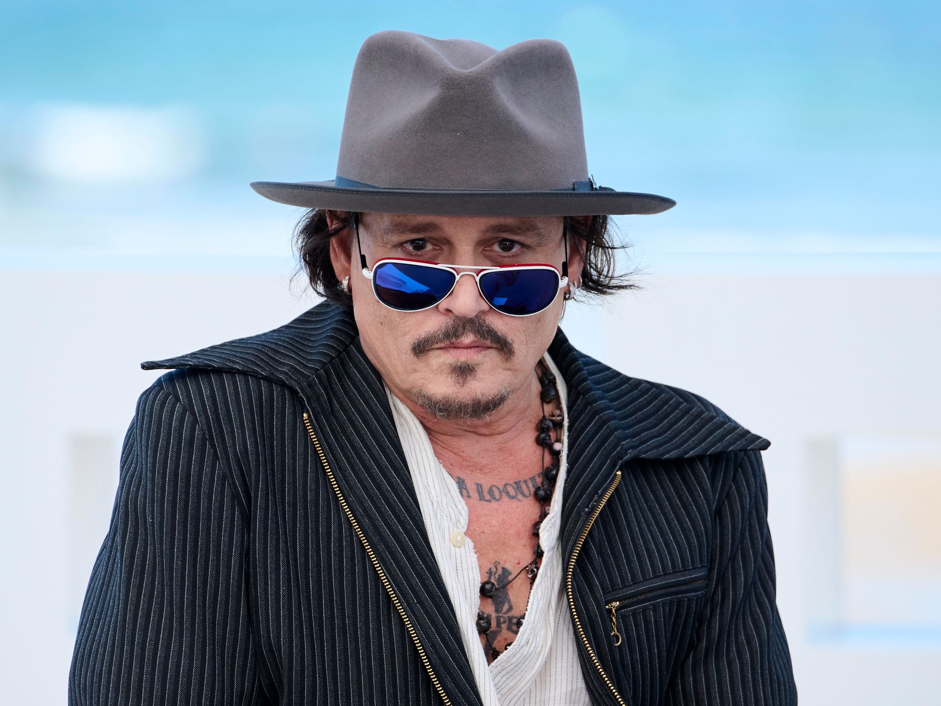 Johnny Depp's new dramatic transformation includes silver hair and blue  eyes: See his new look