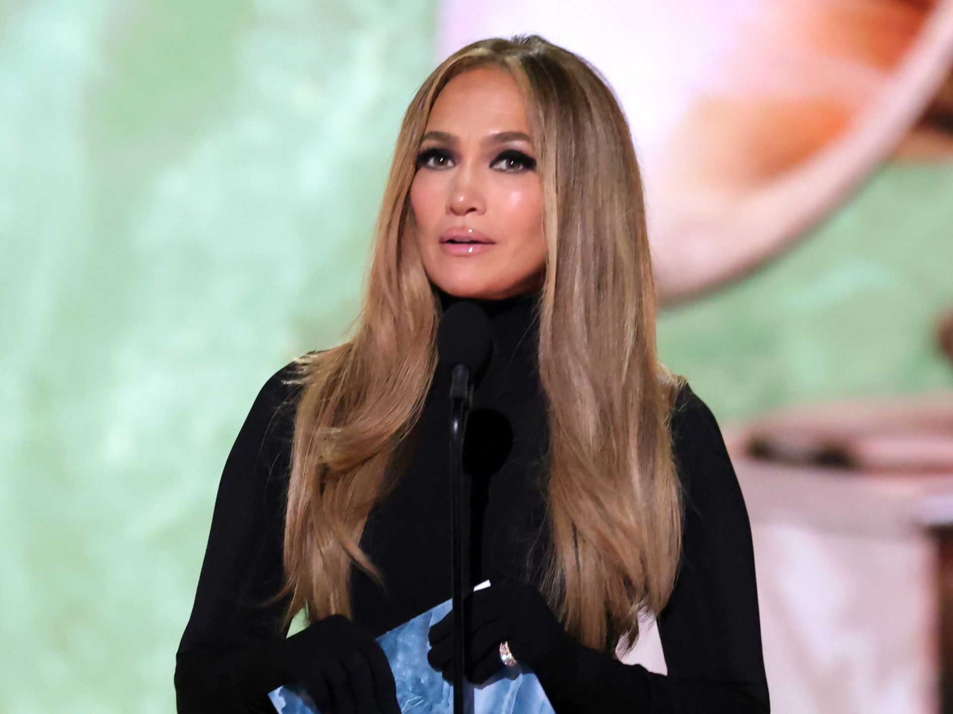 Jennifer Lopez reappears days after attempting to 'save' Jesus Guerrero's  life