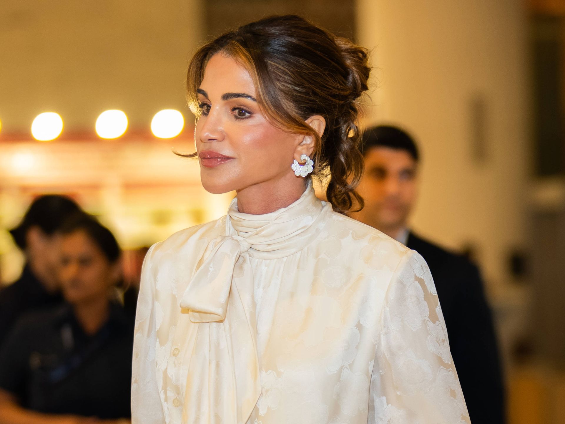 queen rania dress designer Queen Rania of Jordan Wears Givenchy Haute Couture in Cannes at the Fashion For Relief Gala