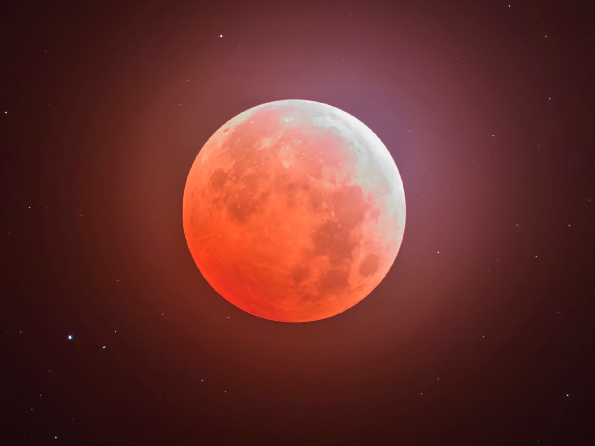Spectacular views of the super flower moon
