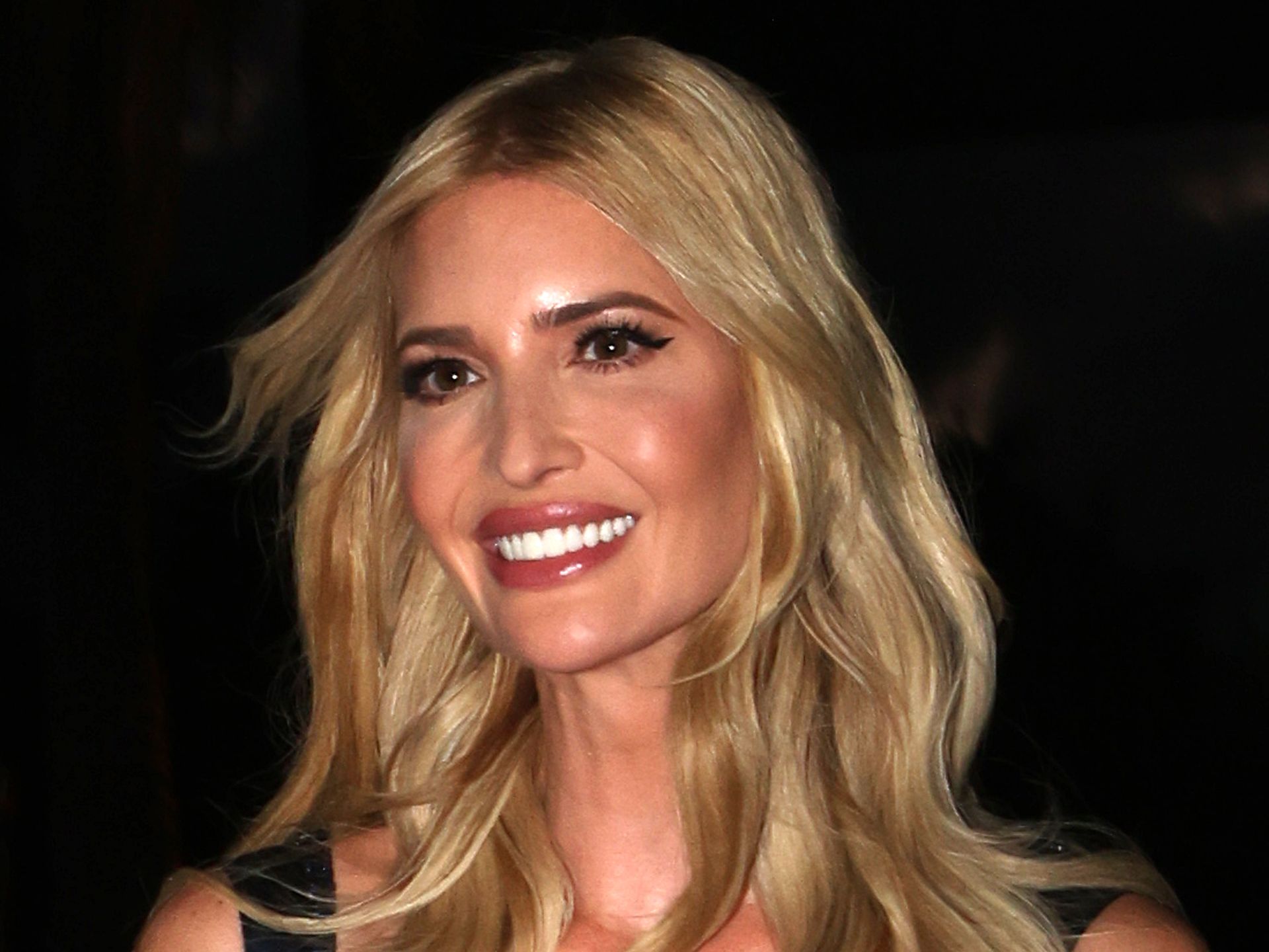 Ivanka Trump shows off her squats in a figure-hugging bodysuit