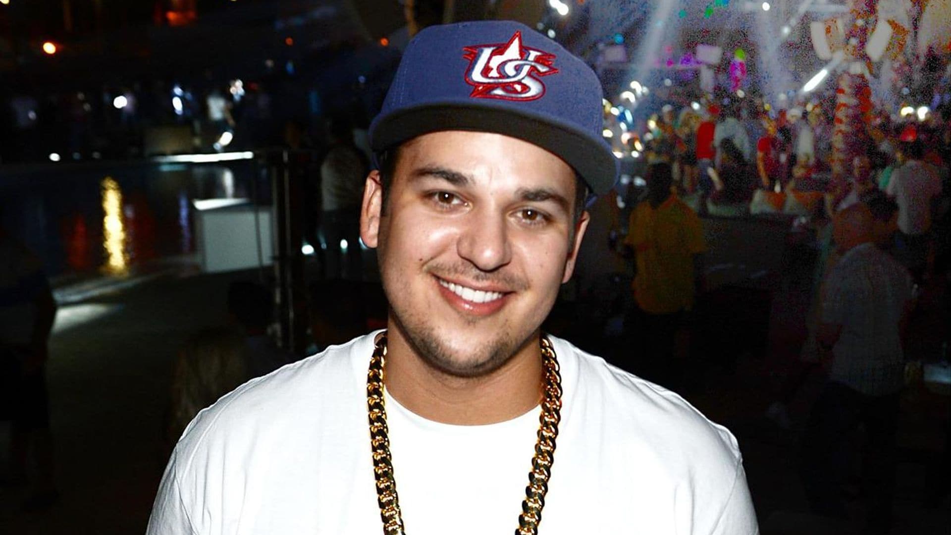 Kim Kardashian shares rare group selfie alongside Rob Kardashian