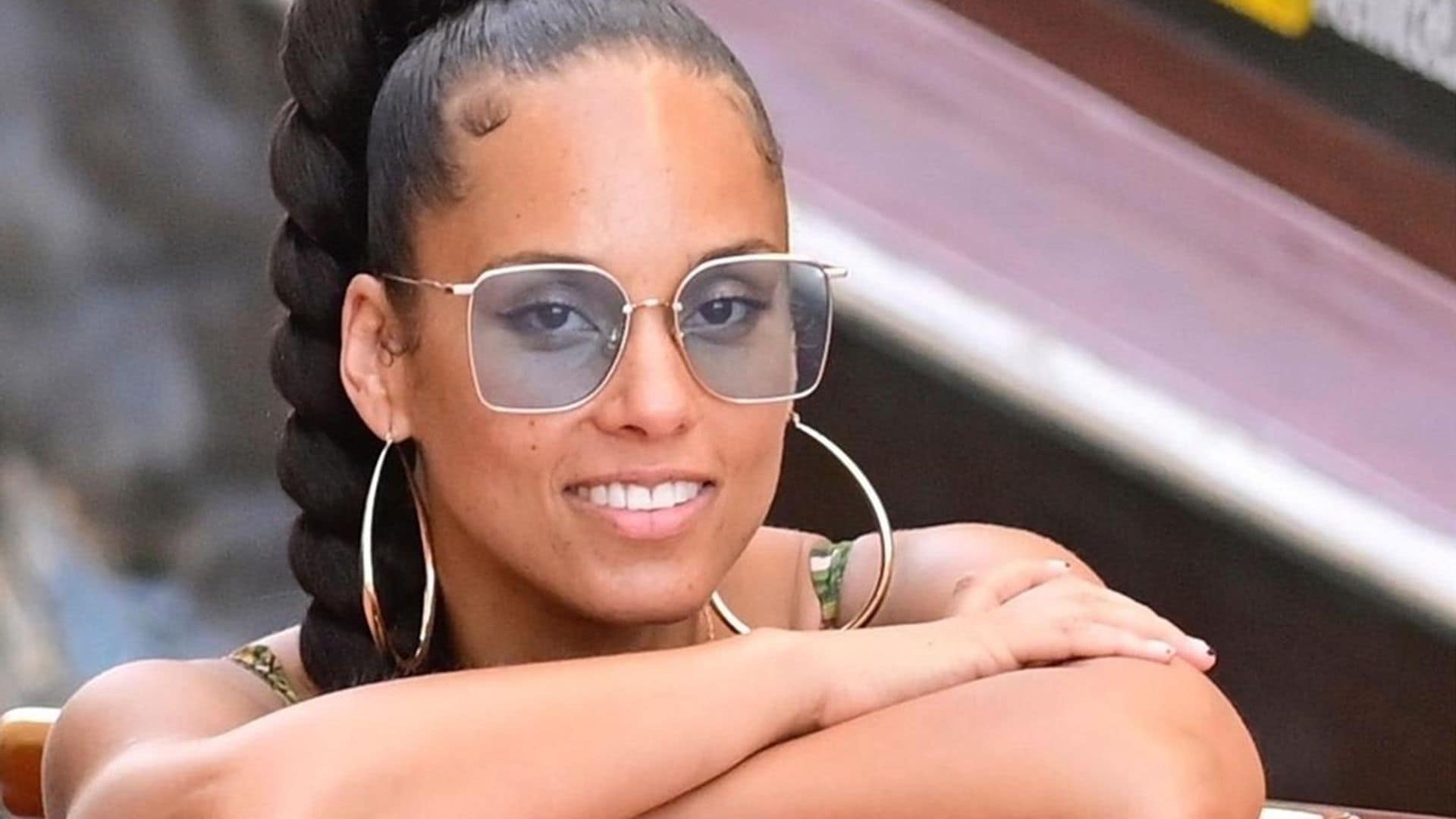 Alicia Keys rocked the cutest floral summer dress, also a Salma Hayek favorite