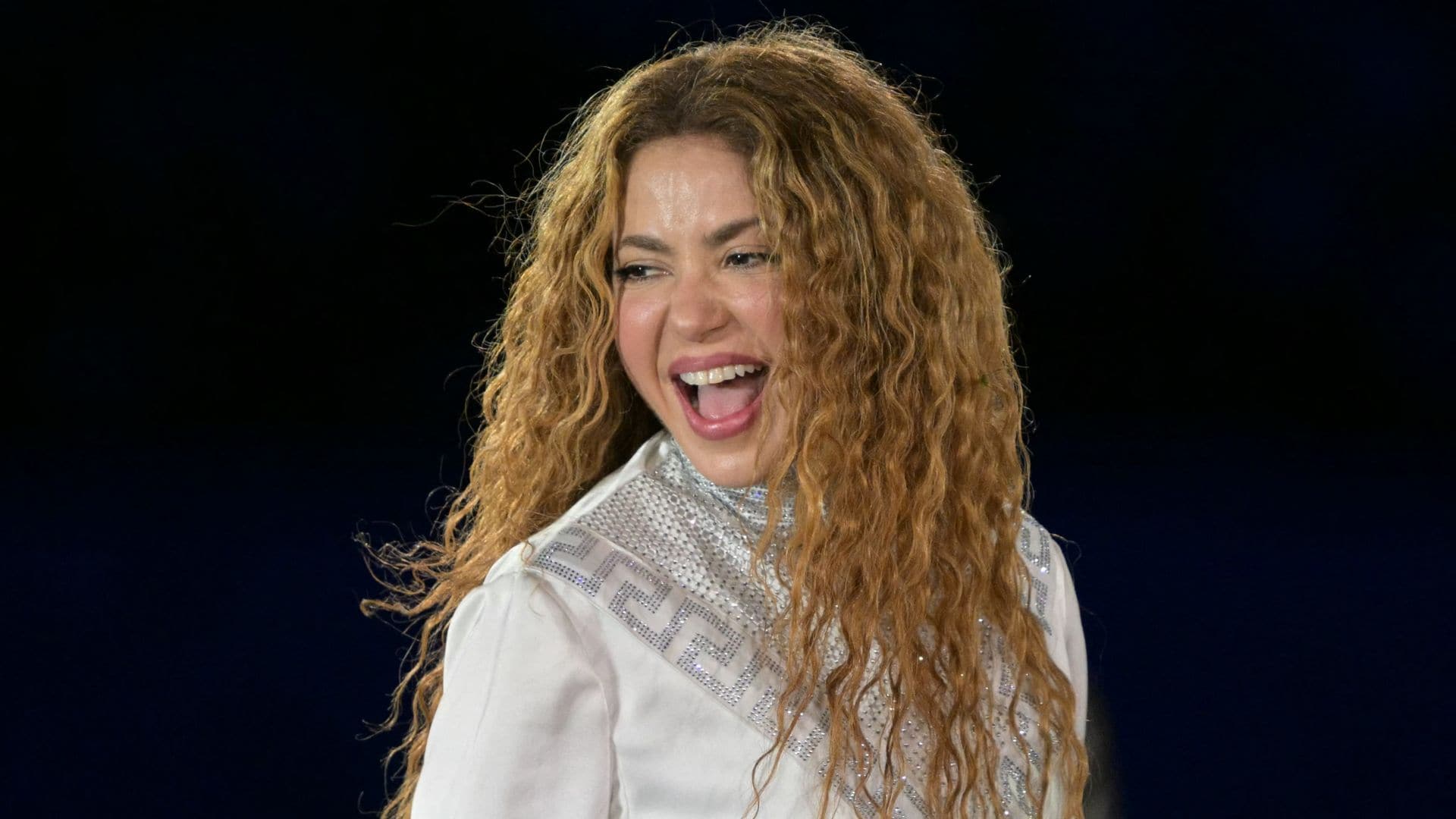 Shakira invites nanny onstage for ‘El Jefe' performance, taking a jab at Piqué