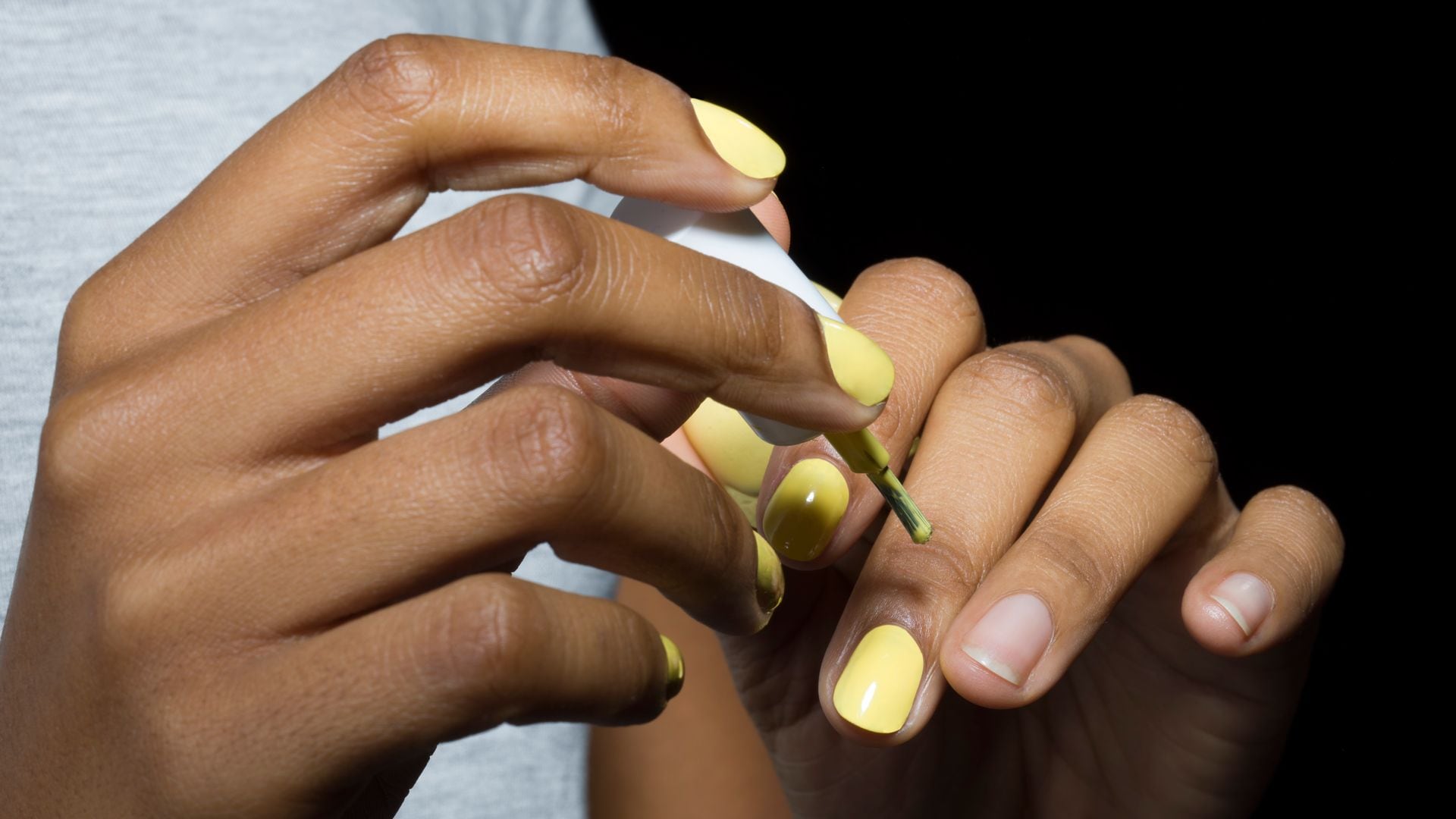 Butter Yellow Nails: The must-try manicure trend taking over Spring-Summer 2025
