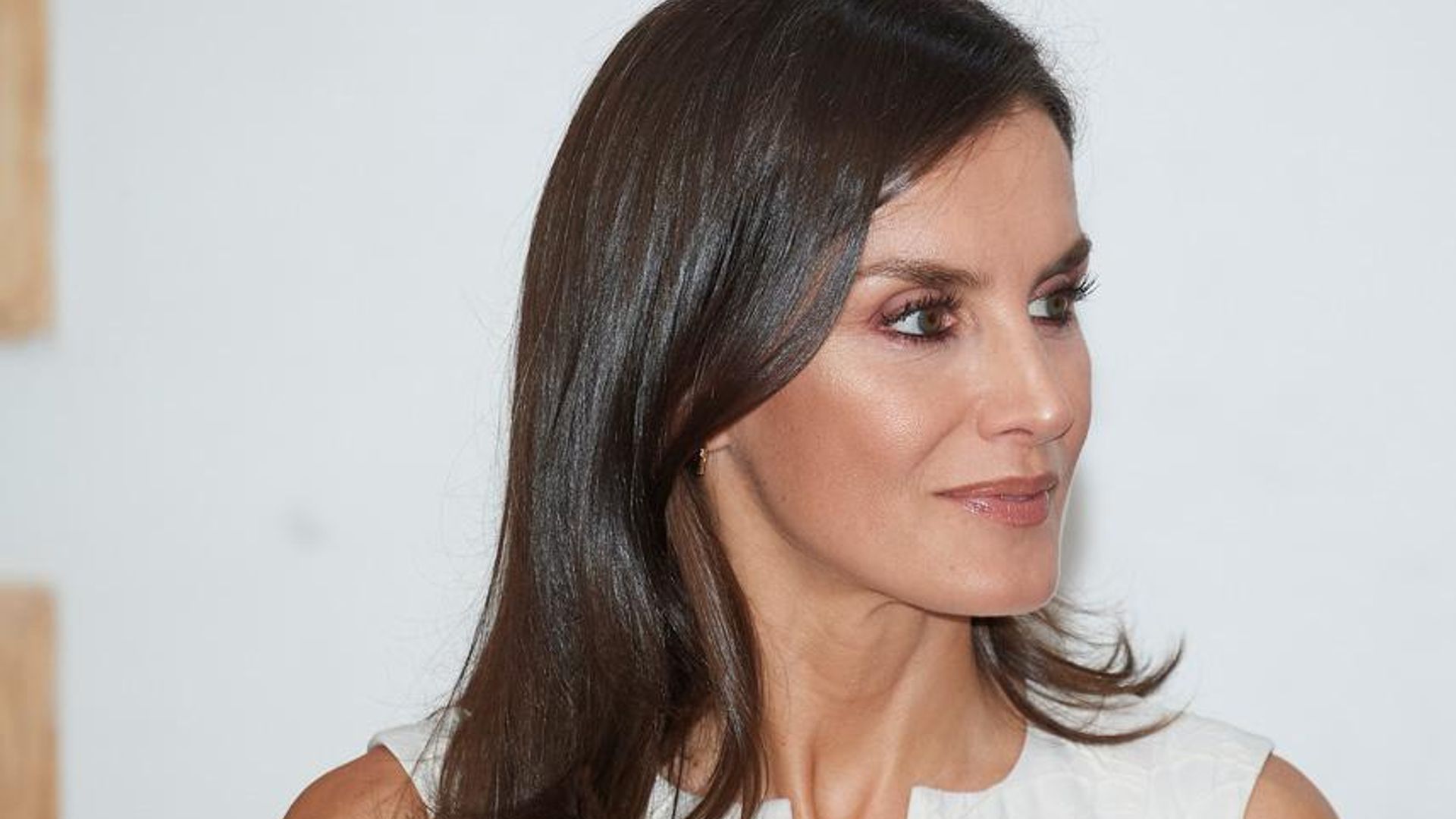 Queen Letizia rocks fall’s biggest trend in Cuba
