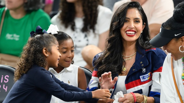Vanessa Bryant attends the women's basketball semi-final match between Team USA and Team Australia 