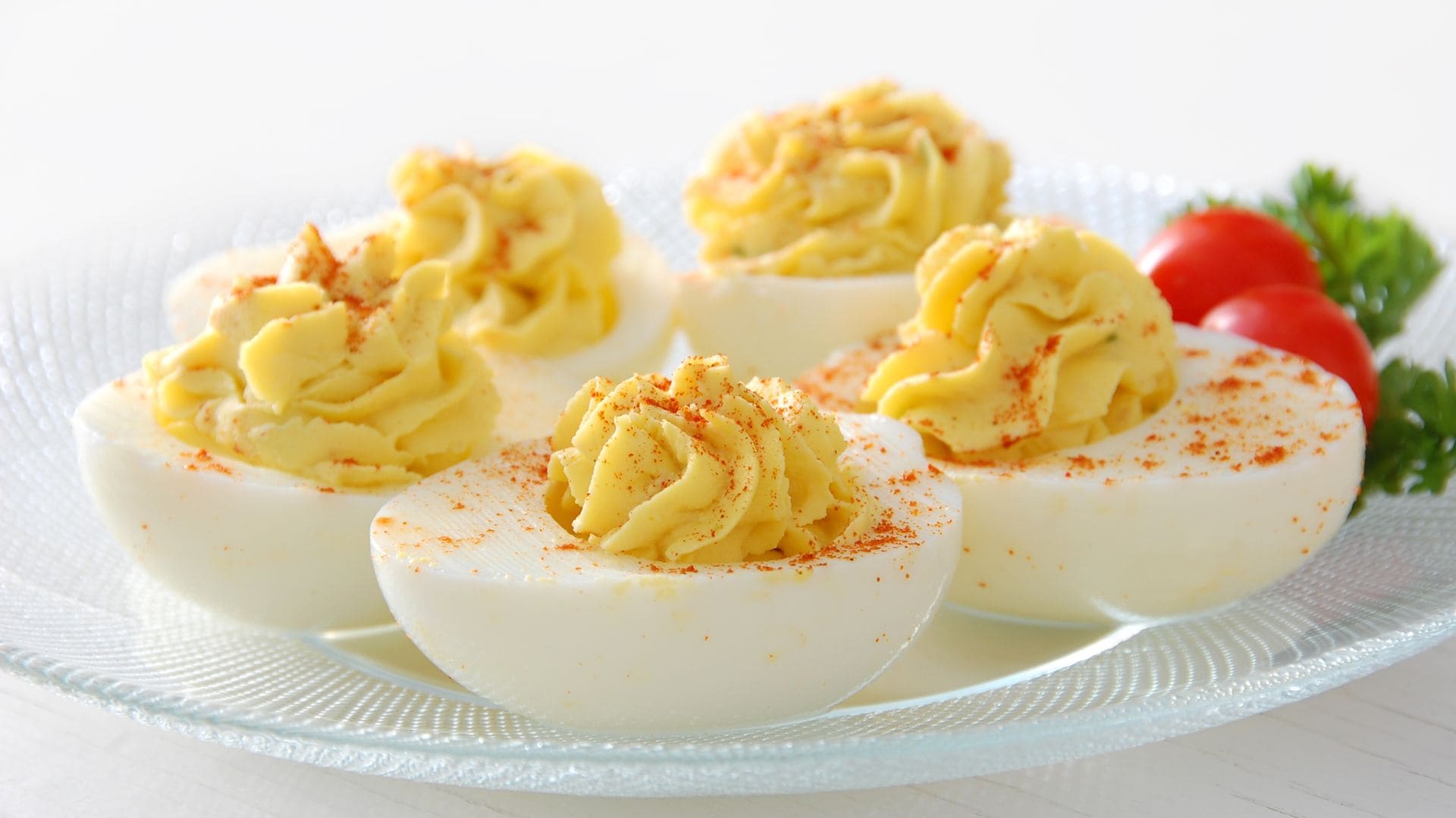 Tuna and avocado deviled eggs: Healthy, high-protein twist on a classic favorite