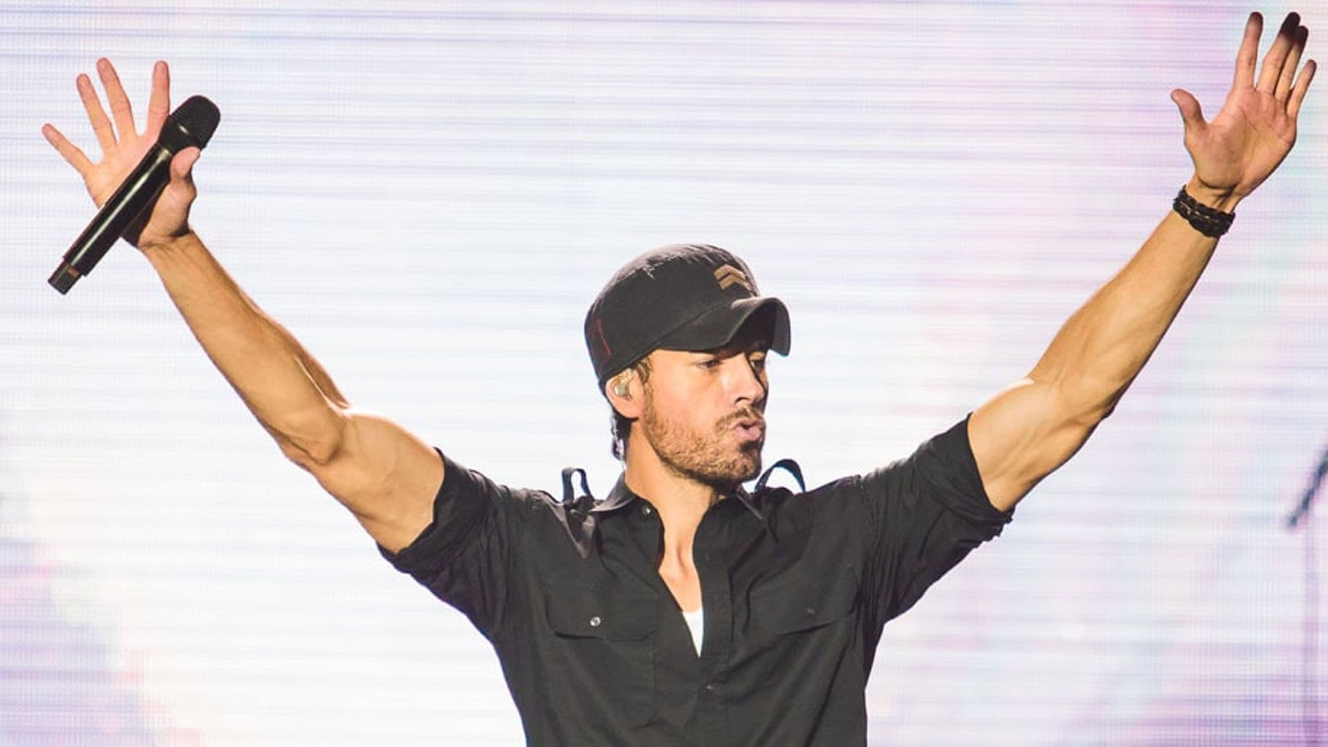 Enrique Iglesias is almost unrecognizable in rare throwback video from first ever meet and greet